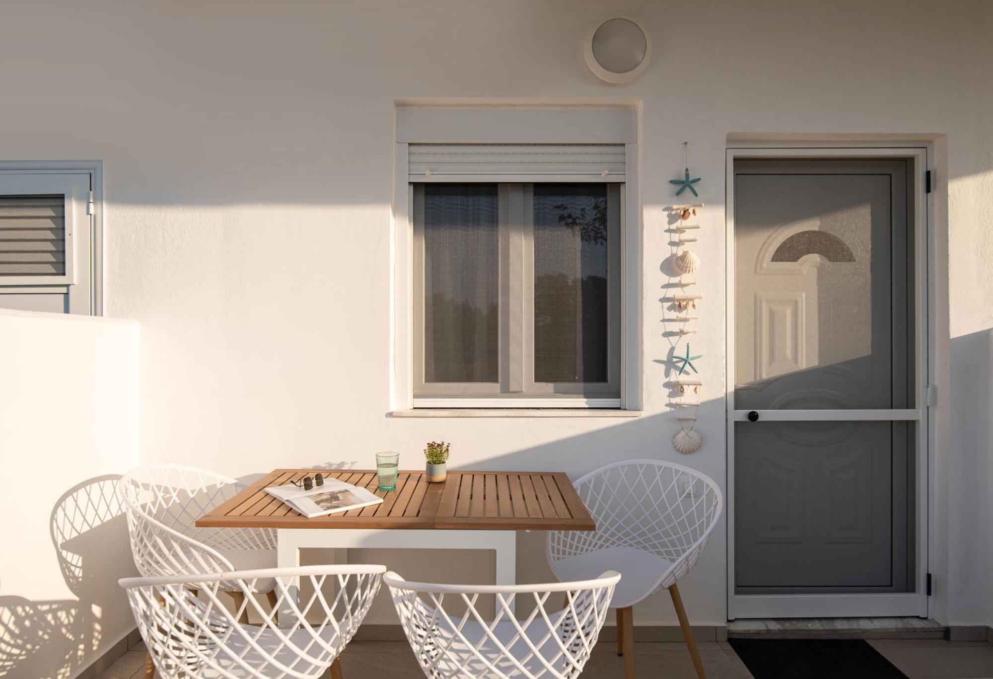 Acapus Studios Торони Номер фото